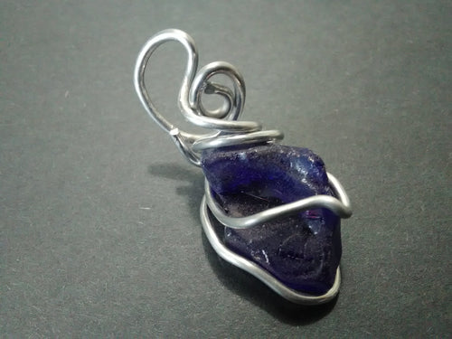 blue sea glass neck pendant
